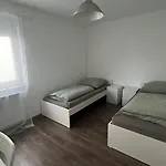 Apartment 3 Zimmerwohnung Fuer 6 Personen *